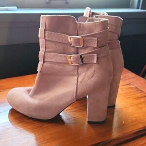 Christian Siriano Ankle Boot - 8.5